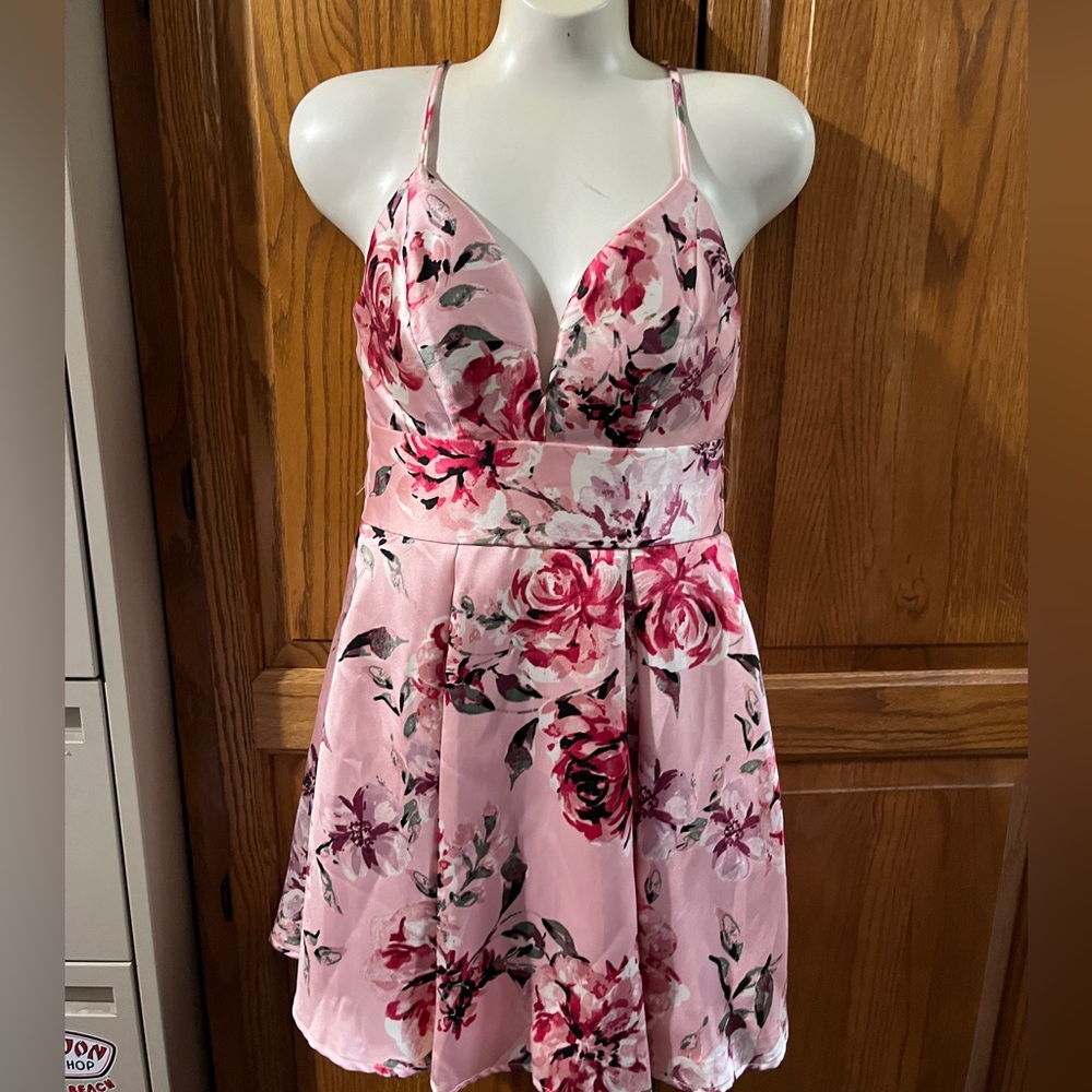 Floral pink party dress